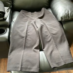 Express, high rise culottes, black size 12